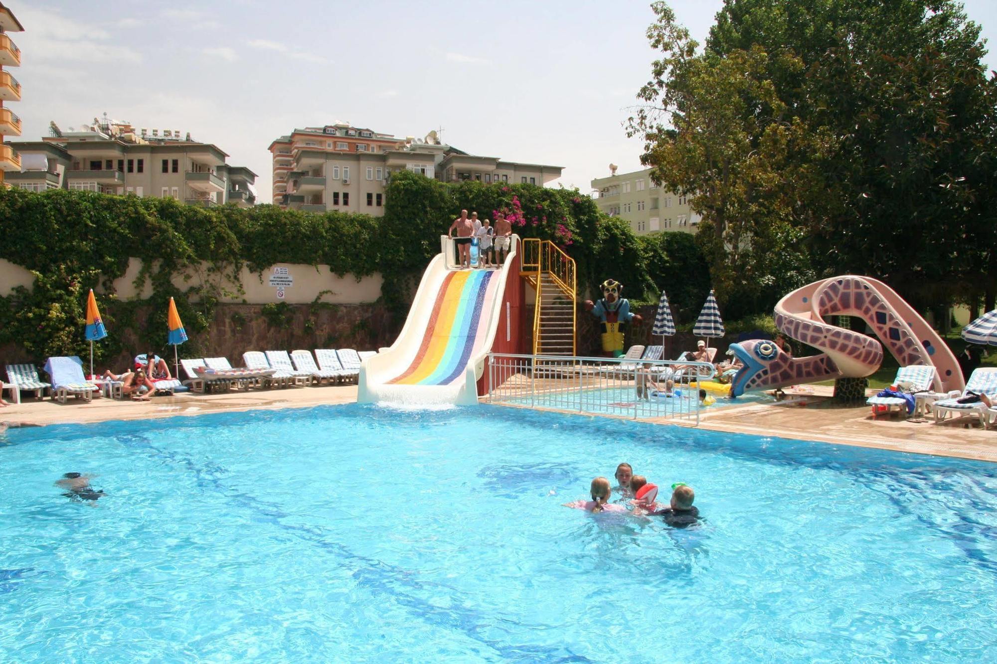 Elysee Garden Family Hotel Alanya Exteriör bild