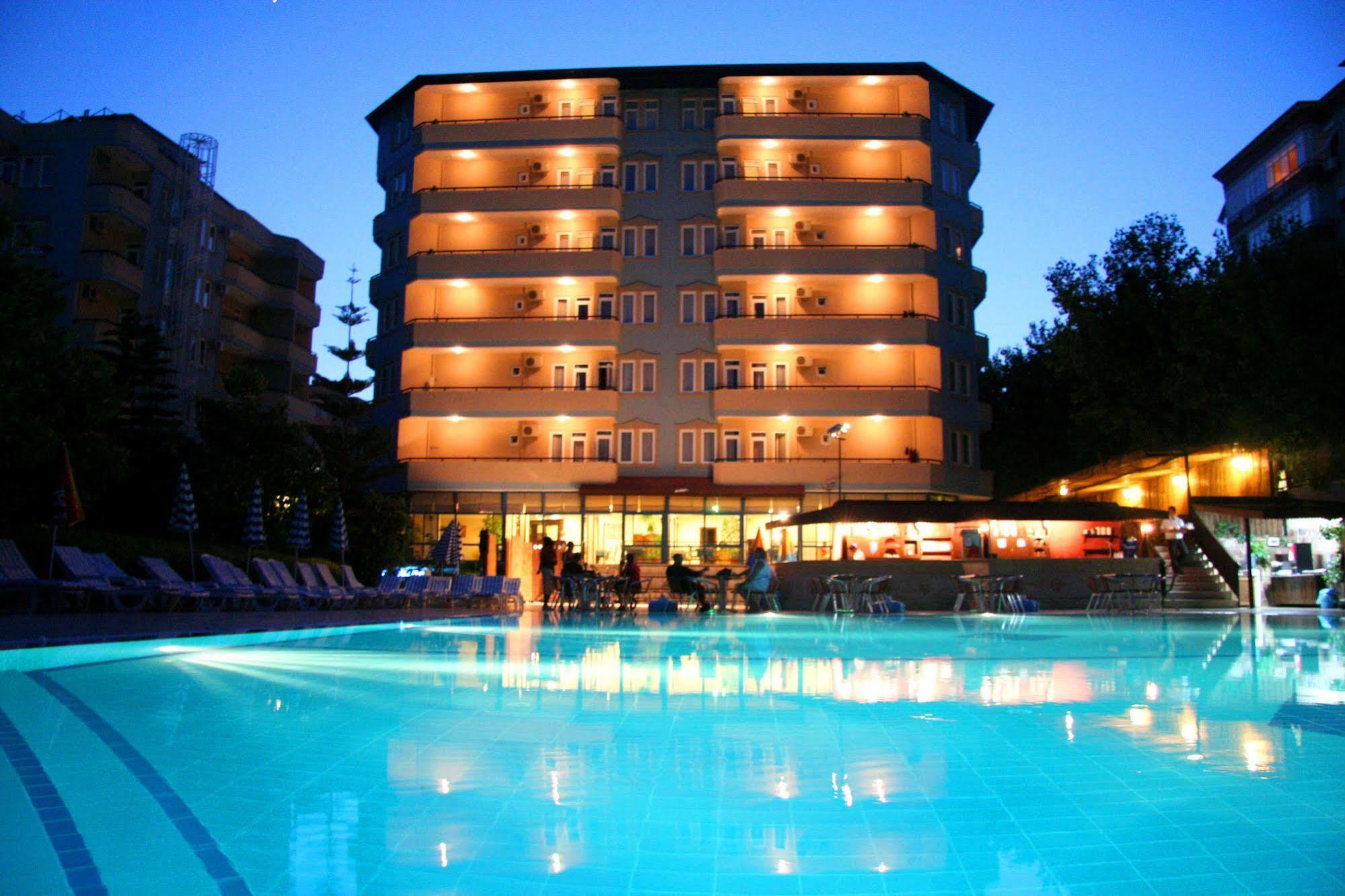 Elysee Garden Family Hotel Alanya Exteriör bild