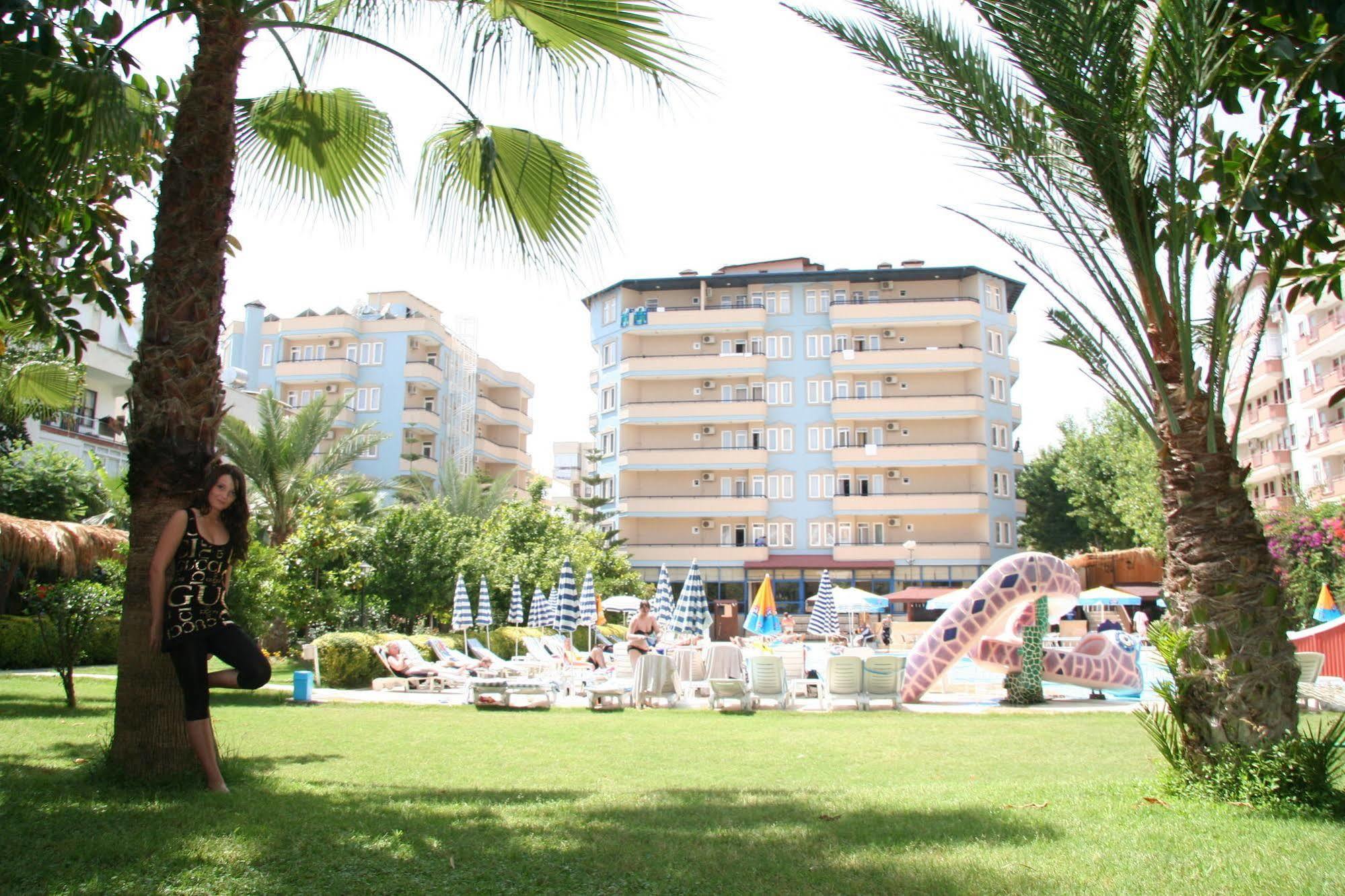 Elysee Garden Family Hotel Alanya Exteriör bild