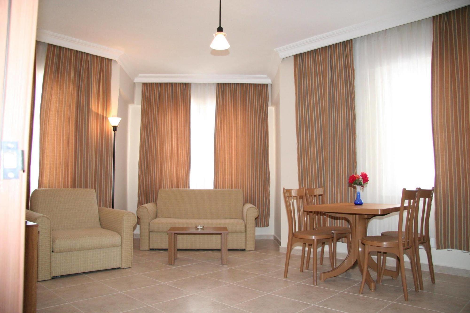 Elysee Garden Family Hotel Alanya Exteriör bild
